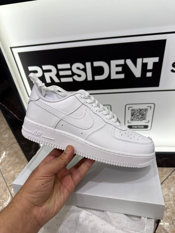 Nike - AirForce - AF1 White